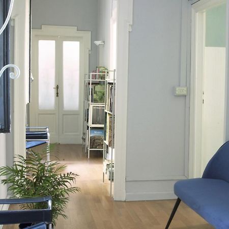 Liberty Two-Room Apartment In Porta Venezia Milan Luaran gambar