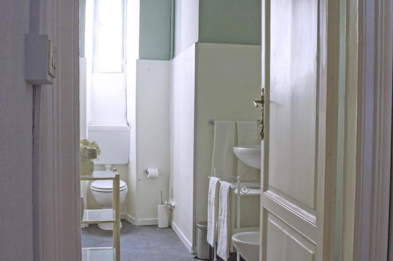 Liberty Two-Room Apartment In Porta Venezia Milan Luaran gambar